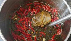 為什么香料放的對(duì)鹵出來的鹵肉發(fā)苦？